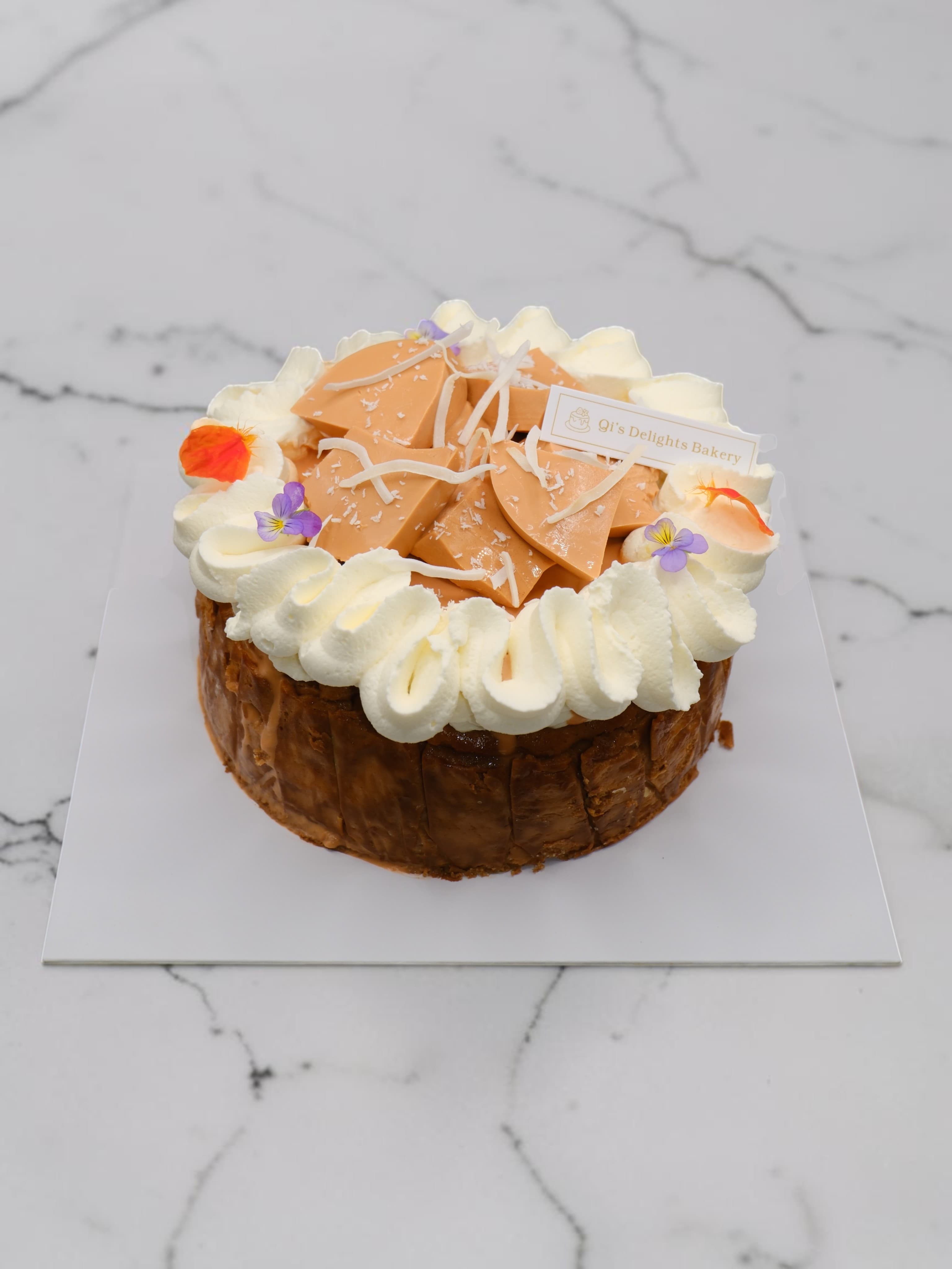 Thai Tea Cream Basque Cheesecake